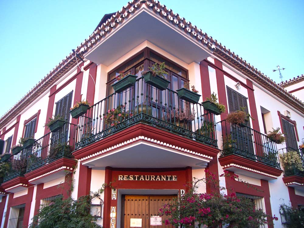 La Alcaria de Ramos Restaurant Exterior Balconies