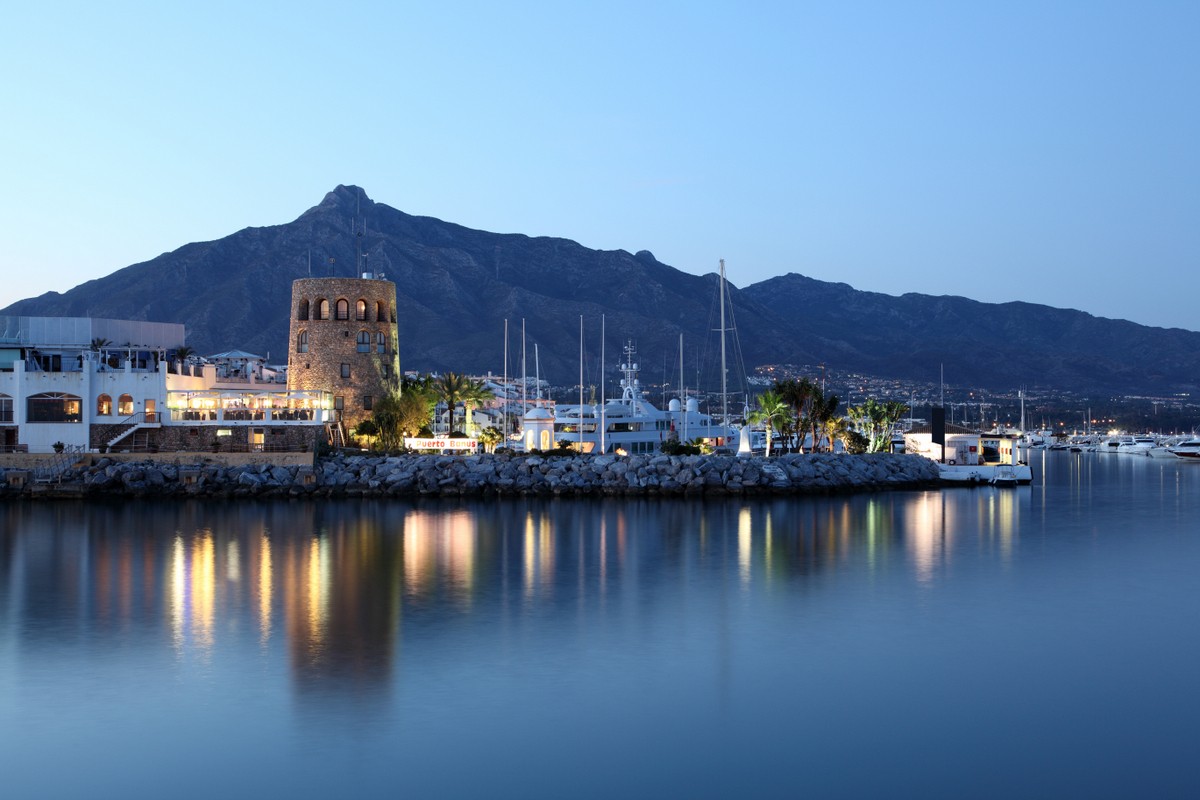 puerto banus port at night