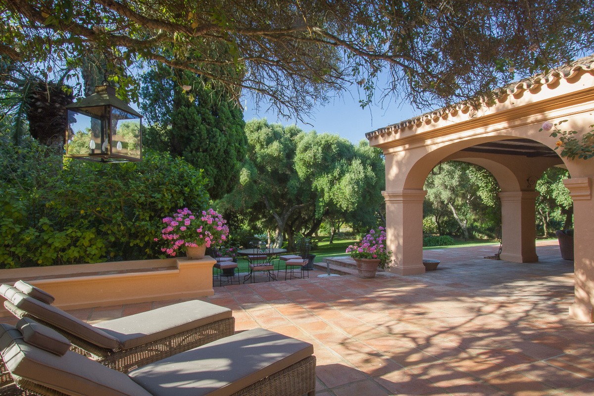 El Chorrito terraces El Chorrito Villa terrace rental