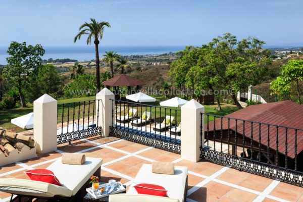 Luxury Estepona private villa rental sea views