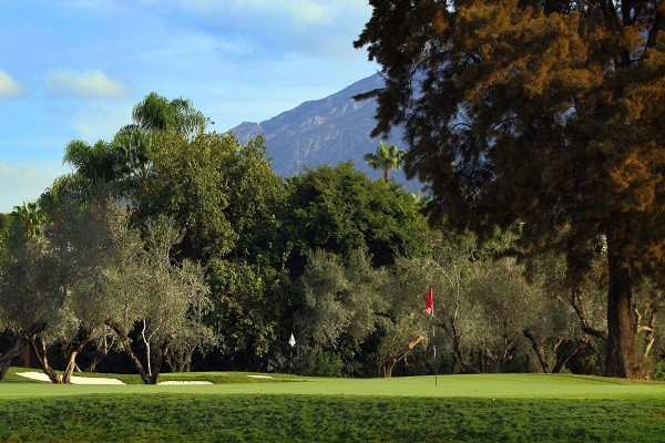 las brisas approach shot