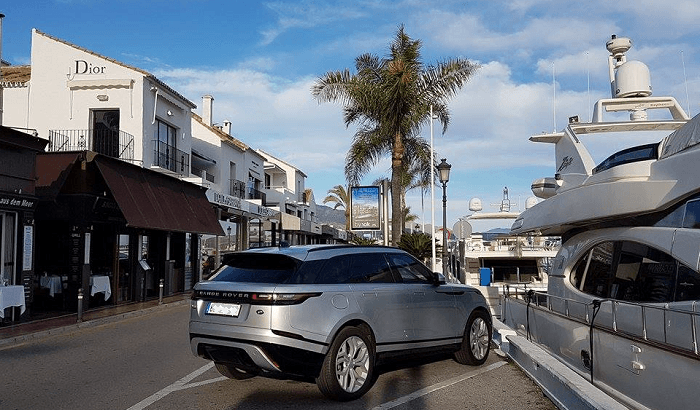 Shopping in Puerto Banus