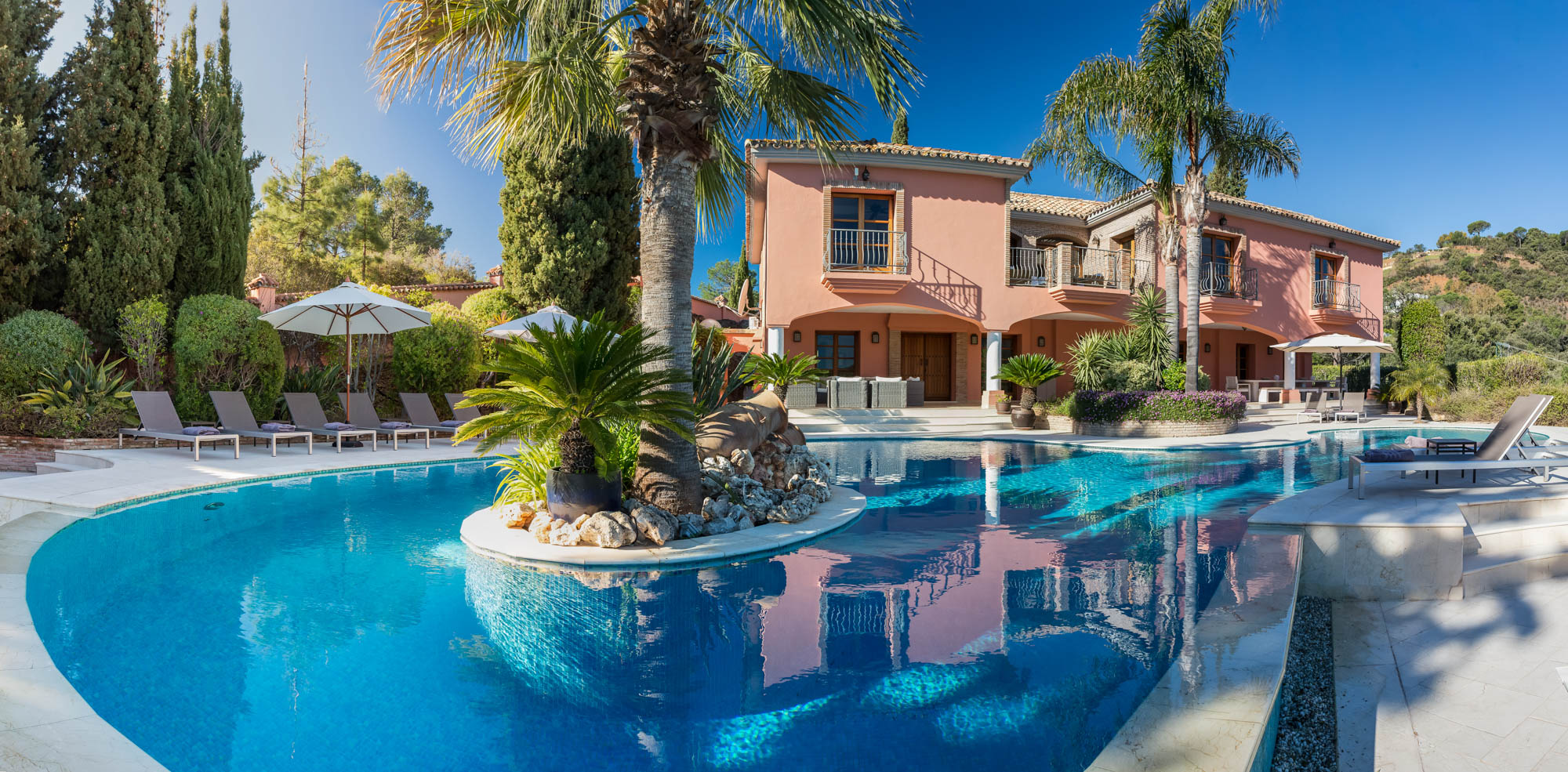 Beautiful 7 Bed Luxury Villa in El Madroñal | Luxury Villa Collection