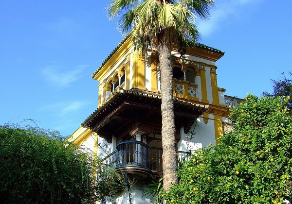 seville barrio santa cruz