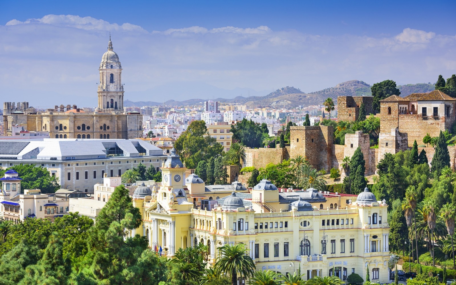 Luxury travel in Malaga