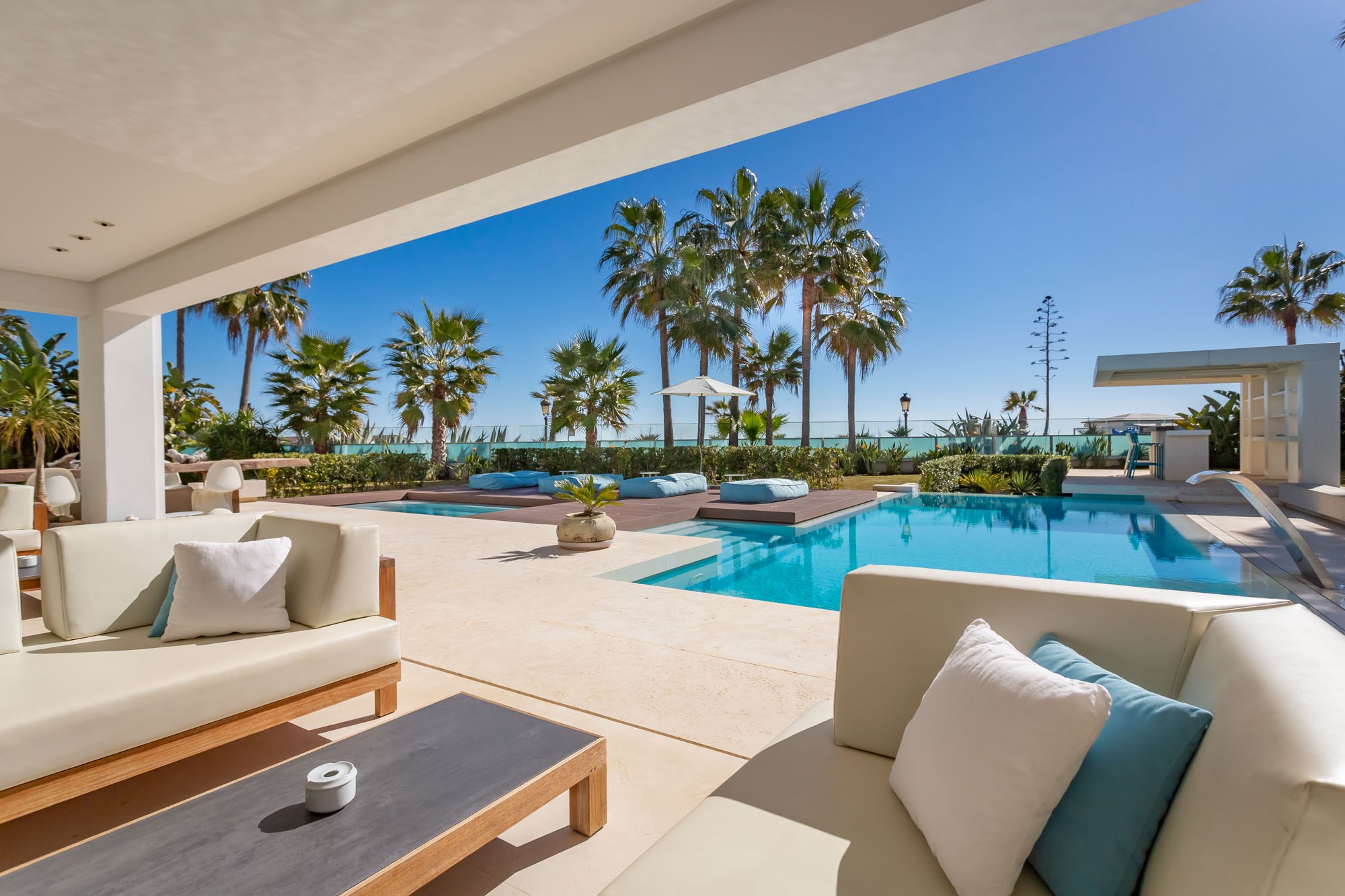 Autumn Sun Availability