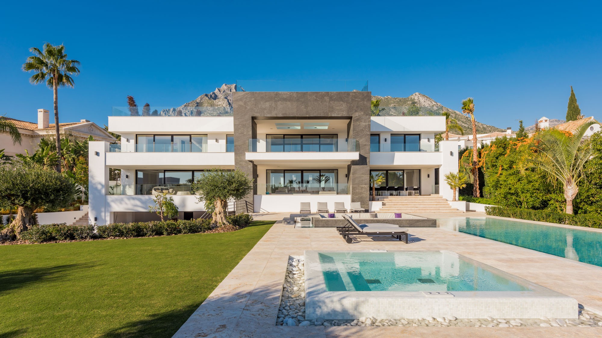Villa Zenith impeccable designer villa in Sierra Blanca Marbella