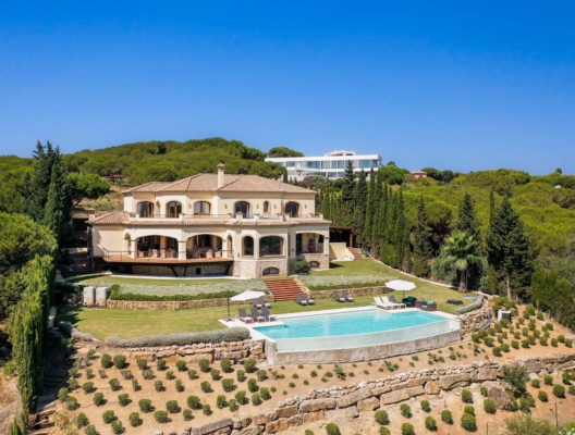 Villa Chanya with private infinity pool