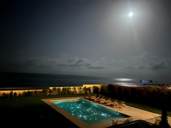 La Cala beach villa in the moonlight