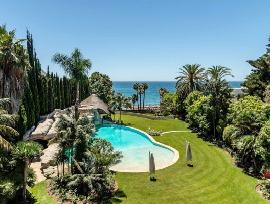 1 Villa Serafina Luxury Villa Marbella with Private Beach Access