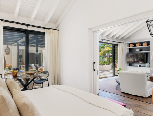 6 Villa Nesia Luxury Platinum Villa Guest House Bedroom 7_