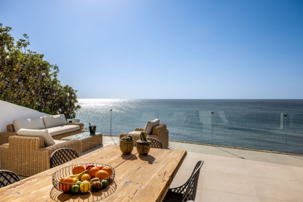 Luxury villa with private sea view sun terrace
