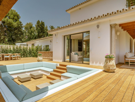9 Villa Liria Luxury Platinum Villa Marbella Outdoor Sunken Seating Area