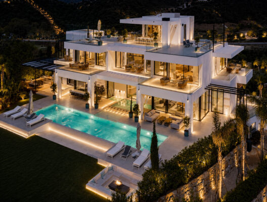 9 Villa Nuru Luxury Private Villa Estepona Lit Up Night
